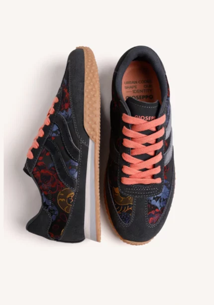 ZAPATILLAS AZUL PIEL Y SATÉN FLORES
